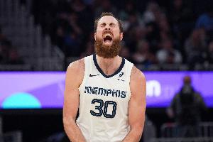 灰熊将赫夫交易至步行者