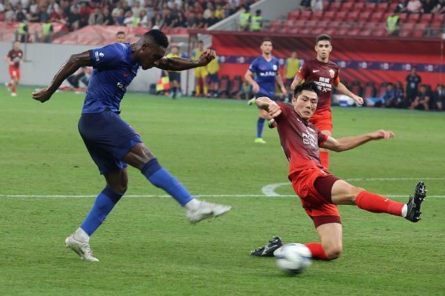 开云下载-足协杯出局申花力拼联赛：做好自己 等待海港犯错