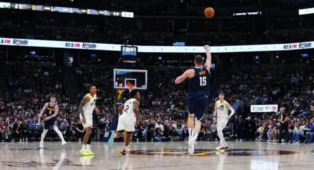 kaiyun-真的不在乎数据！约基奇再进后场三分 赛季20中2