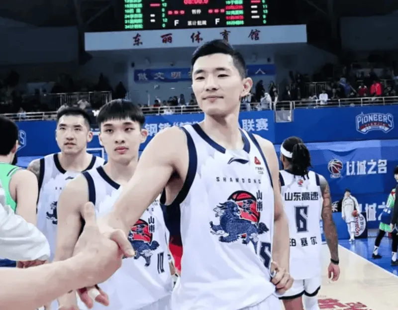 开云体育-邱彪：一直有布置给陈林坚的战术，和大家强调要有意识看他